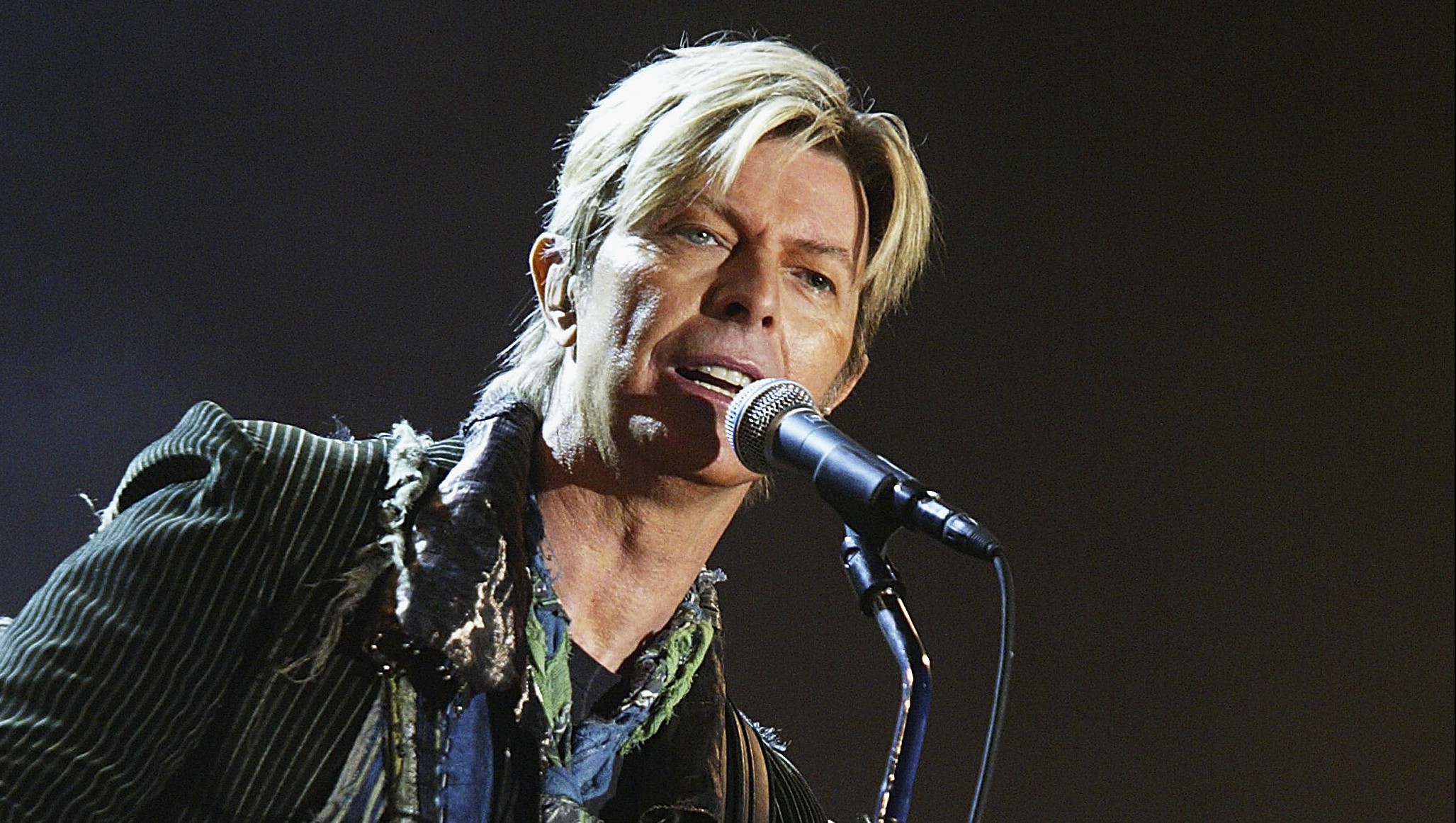 David Bowie Dead 5 Fast Facts You Need To Know Heavy Com   Gettyimages 50958269 E1452497795652 