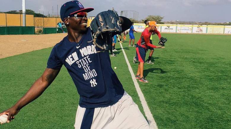 Yankees spring training, Yankees pitchers and catchers, Yankees report date