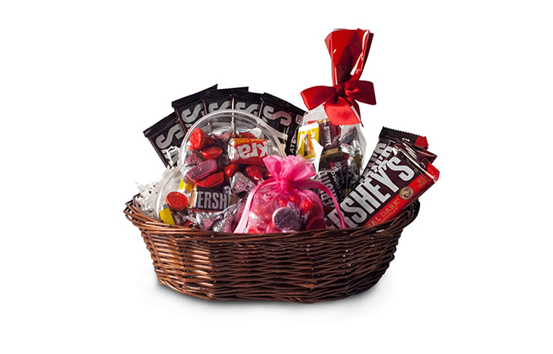 Top 5 Best Valentine’s Day Chocolate Gift Baskets 2018 | Heavy.com