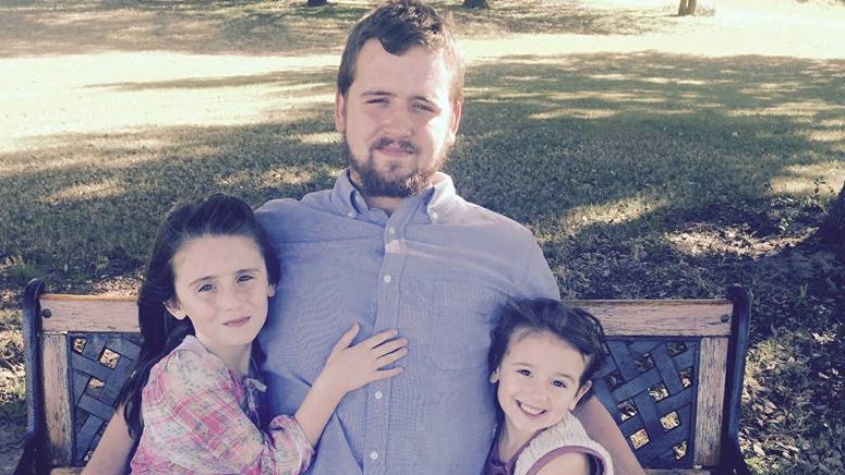 Daniel Shaver with his daughters.