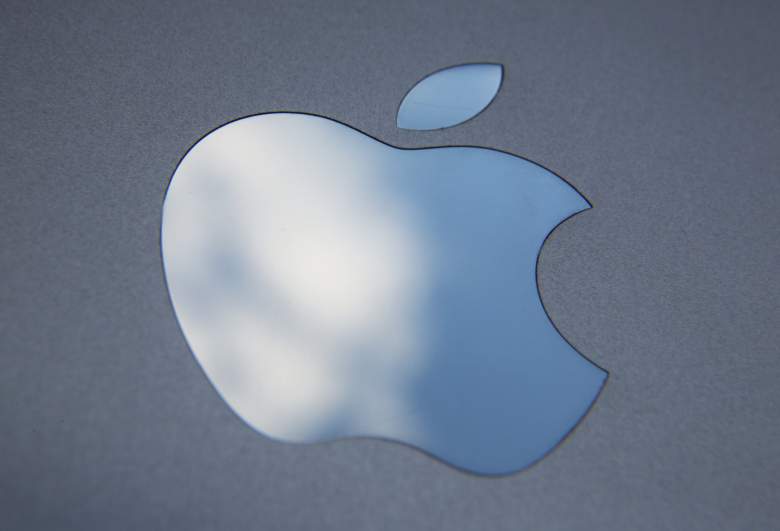 iphone SE price and apple logo
