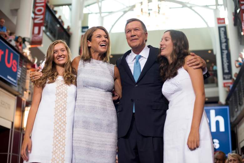 John Kasich poses for a picture with his wife and twin daughters. (Getty)