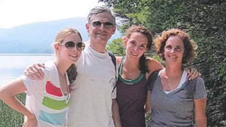 Merrick Garland and his wife and daughters