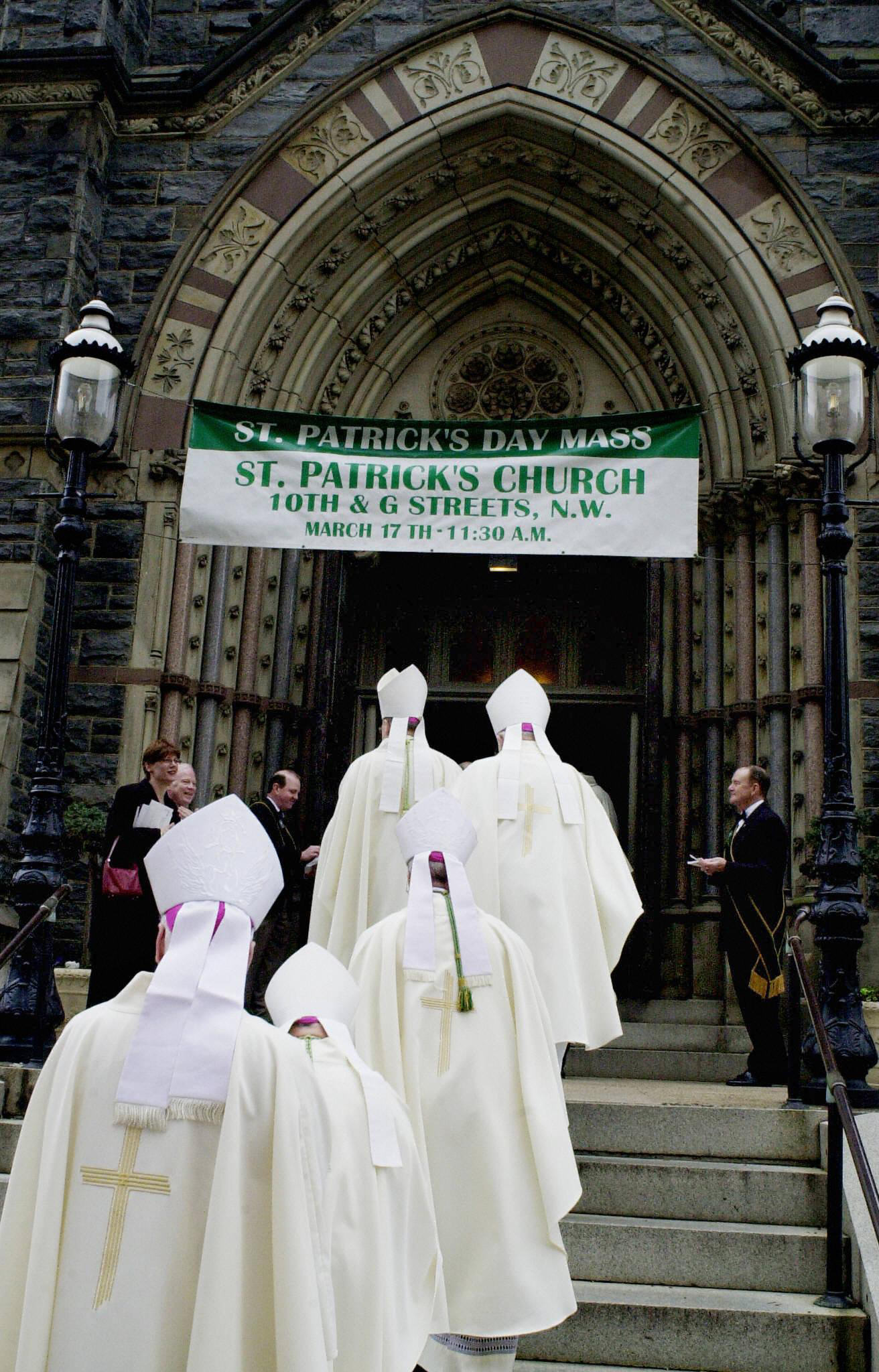 St. Patrick's Day mass is celebrated at the Church of St. Patrick March 17, 2004 in Washington, DC. (Getty)