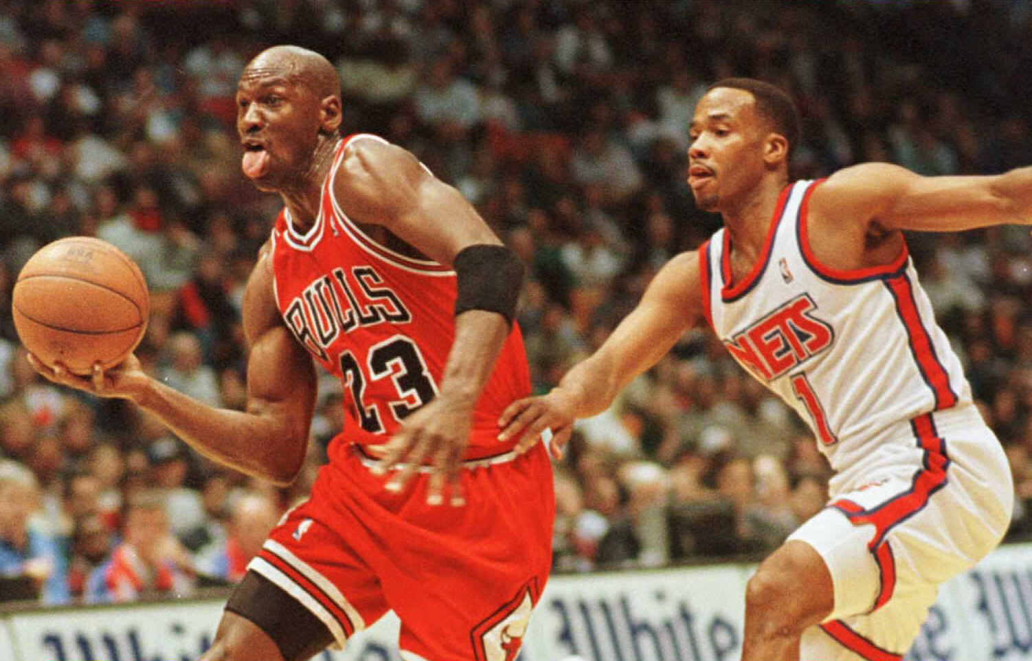 POLL: Which Team Is Better the Warriors or 95-96 Bulls?