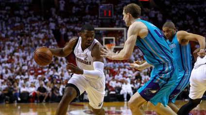 Heat vs. Hornets Live Stream: How to Watch Game 3 for Free