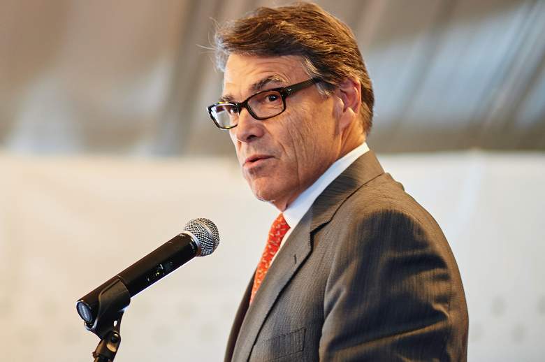 ST. LOUIS, MO - SEPTEMBER 11: Republican Presidential Nominee Governor Rick Perry (R-TX) speaks to the crowd during the Eagle Forum's Eagle Council Event at the Marriott St. Louis Airport Hotel on September 11, 2015 in St. Louis, Missouri. A number of Republican Presidential Nominees will address the crowd to express their views on the status of America. (Photo: Michael B. Thomas/Getty Images)