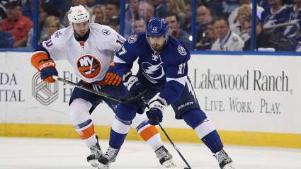 Lightning vs. Islanders Live Stream: How to Watch Game 3 Online