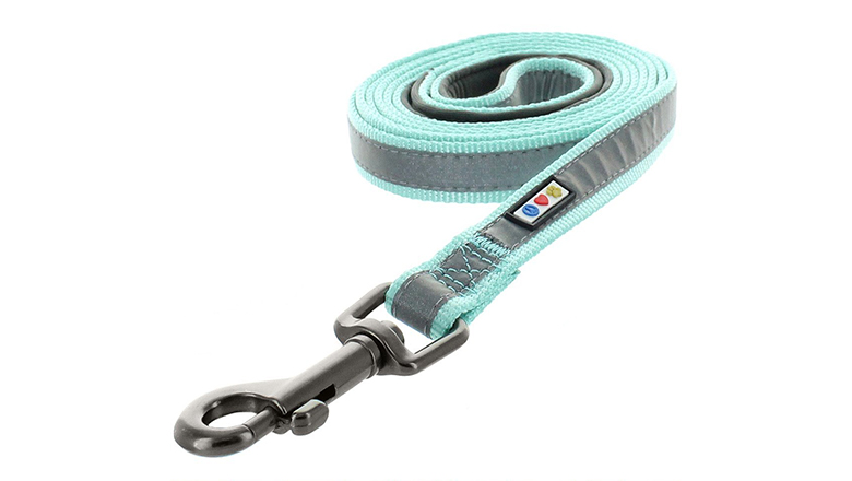 Strong Enough for Medium Large Dogs Pulling Turquoise VIVAGLORY 3FT Short Rope Dog Lead Leash for Easy Control with Soft Padded Handle and Reflective Threads
