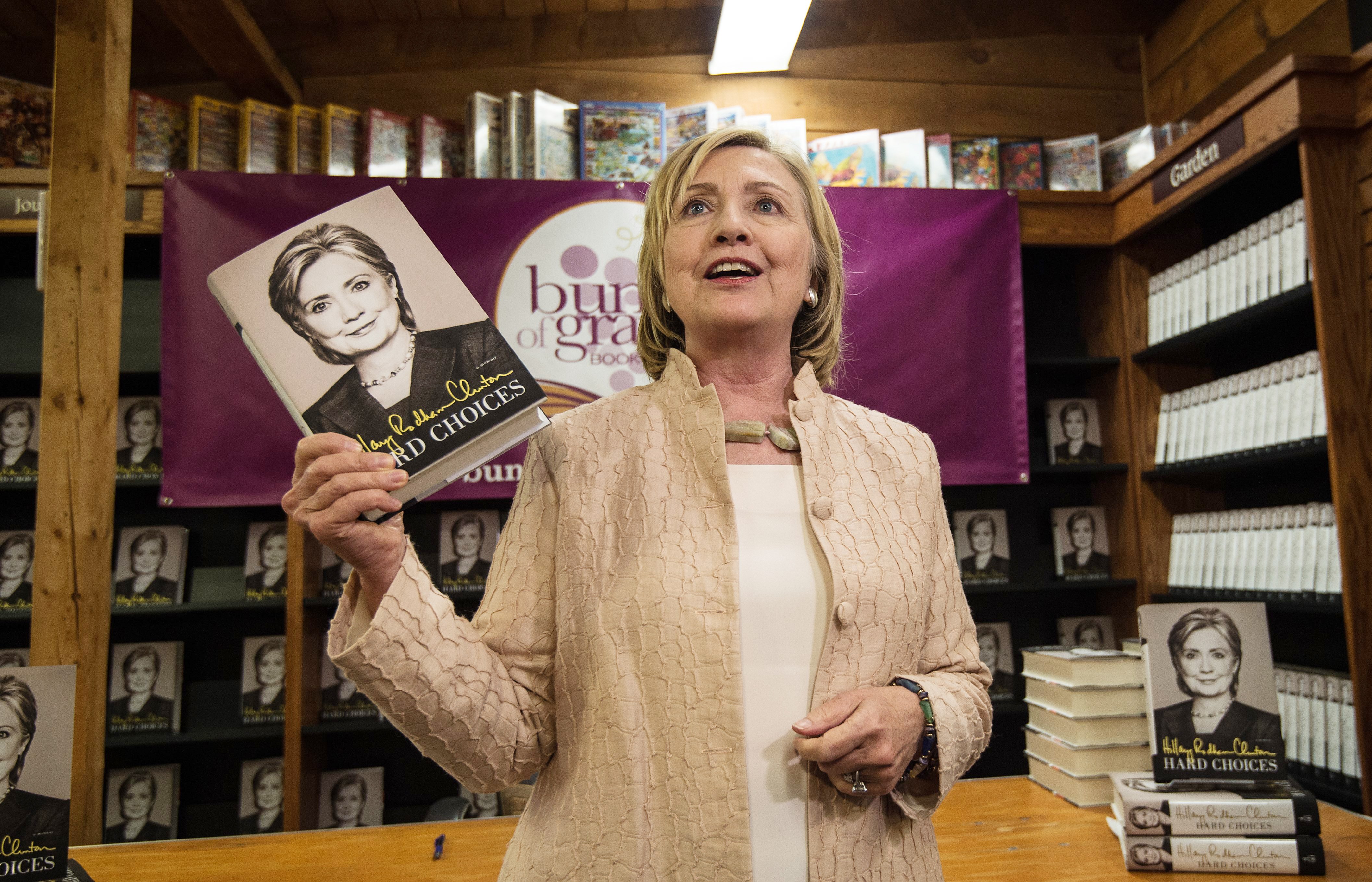 Hillary Clinton’s Net Worth 5 Fast Facts To Know