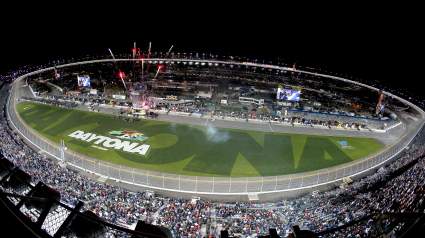 Coke Zero 400 Live Stream: How to Watch Online for Free