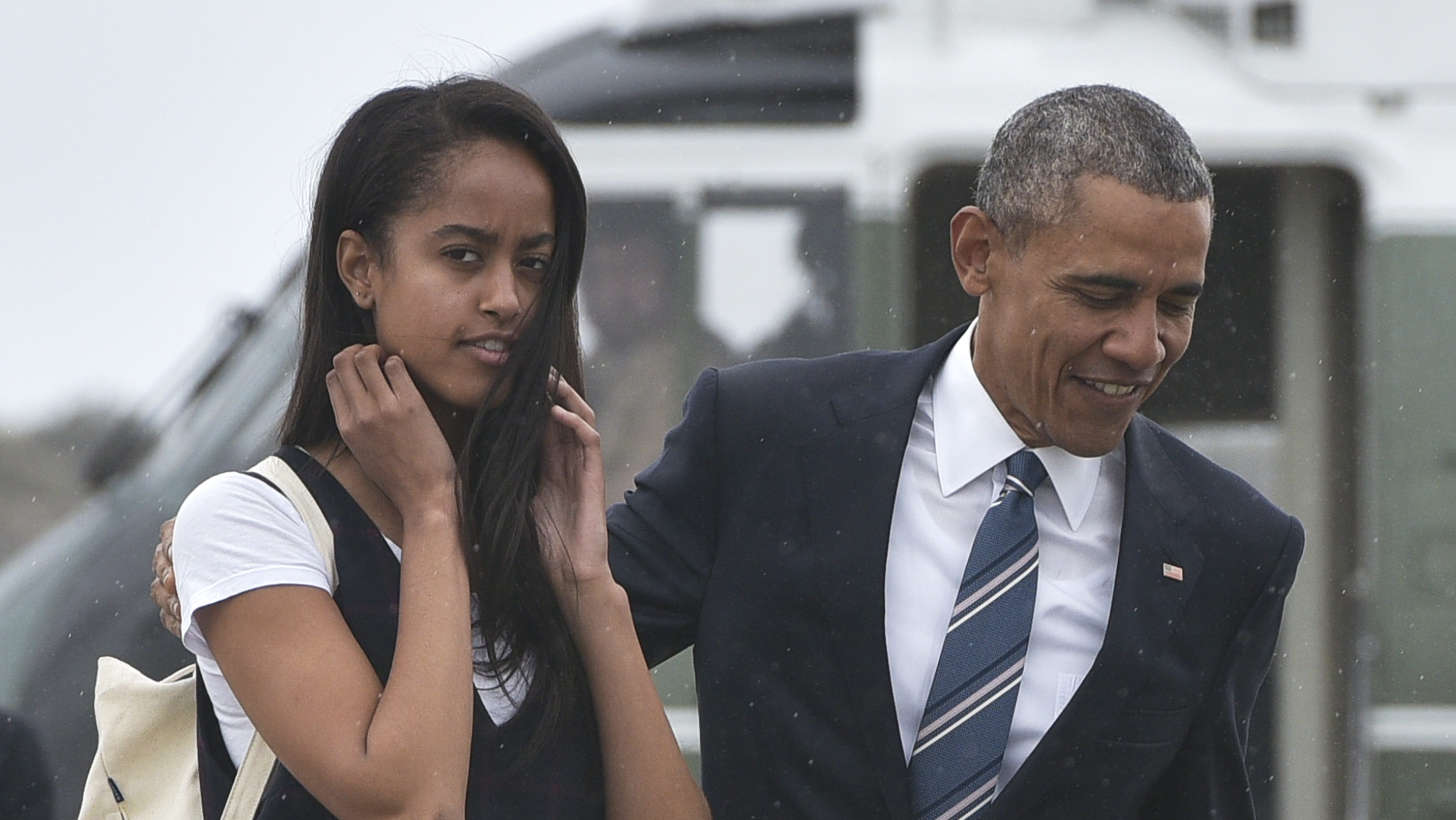 Malia Obama Graduates High School: 5 Fast Facts Heavy.com Obama Daughters A...