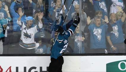 WATCH: Joonas Donskoi Scores Overtime Goal in Stanley Cup Final Game 3