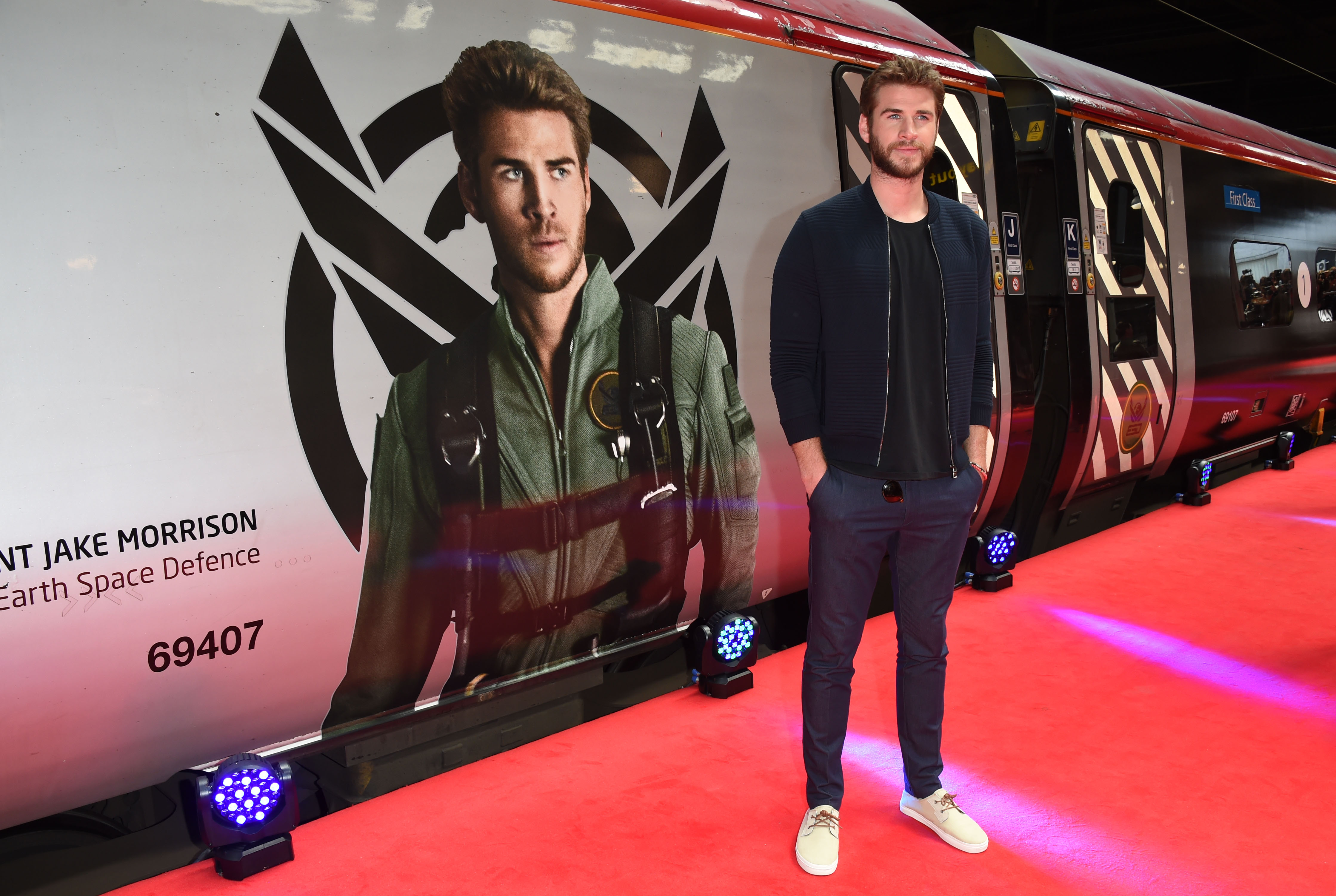 Liam Hemsworth’s Net Worth 5 Fast Facts You Need To Know