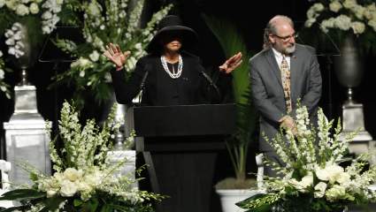 Muhammad Ali’s Funeral: Videos of the Eulogies, Procession, & Family