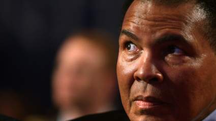 Muhammad Ali Dead: 5 Fast Facts You Need to Know