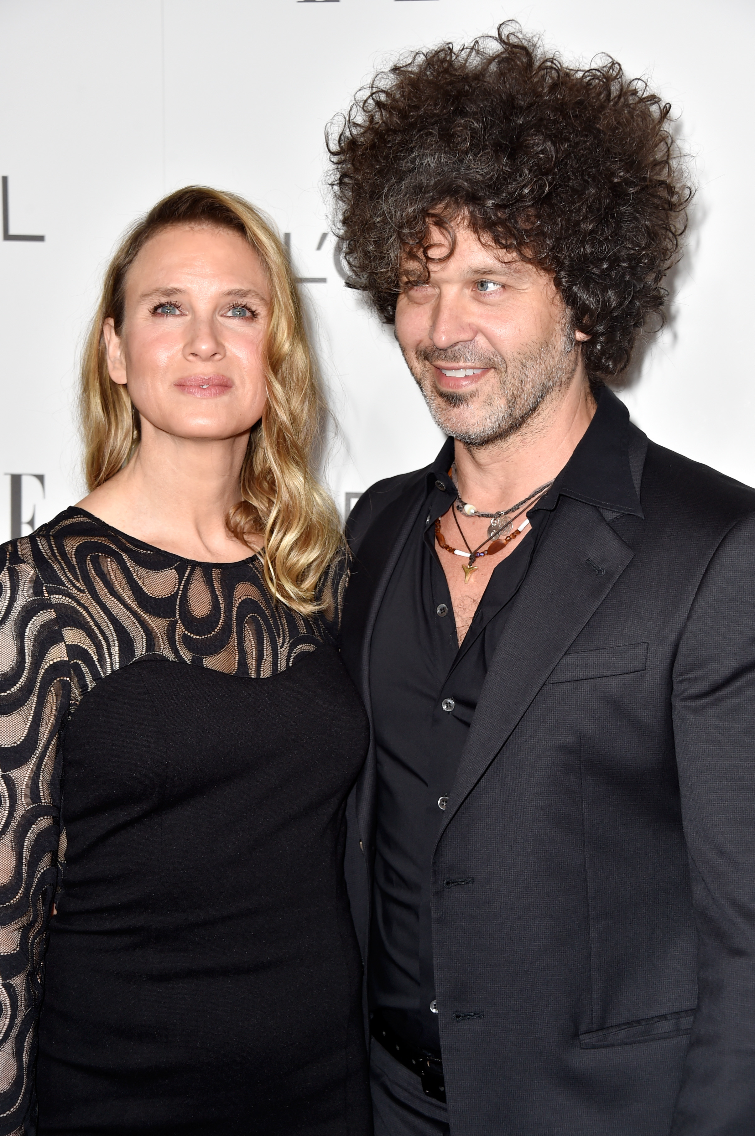 Doyle Bramhall Ii Renee Zellweger S Boyfriend 5 Facts Heavy Com