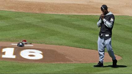 WATCH: Dee Gordon Cries for Jose Fernandez After Hitting Lead-Off Home Run