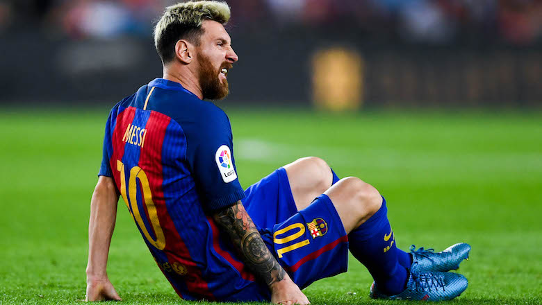 Lionel Messi injury, Messi injured, Messi groin injury, Barcelona, soccer injuries, football injuries, 