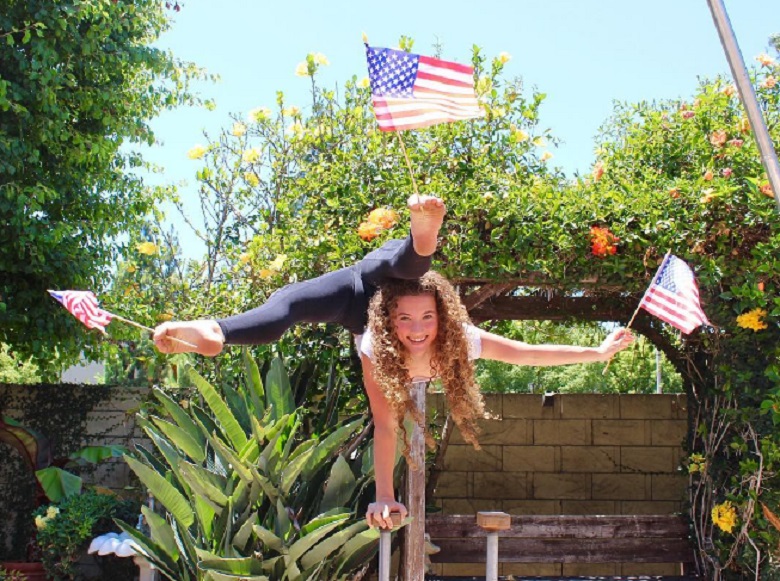 Sofie Dossi Americas Got Talent 2016 Contestant Instagram