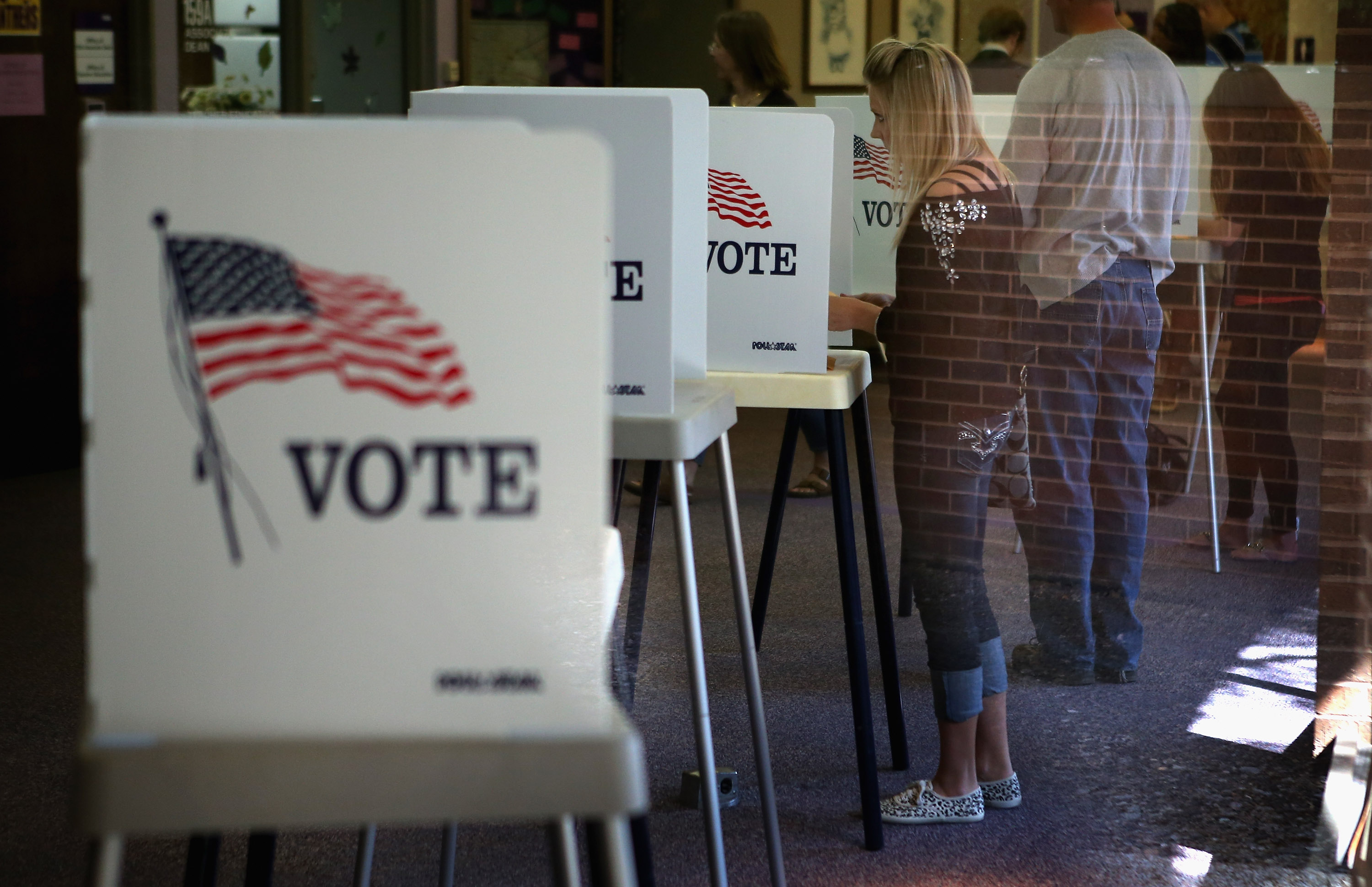 Iowa Early Voting Results by County & Polling Hours 2016