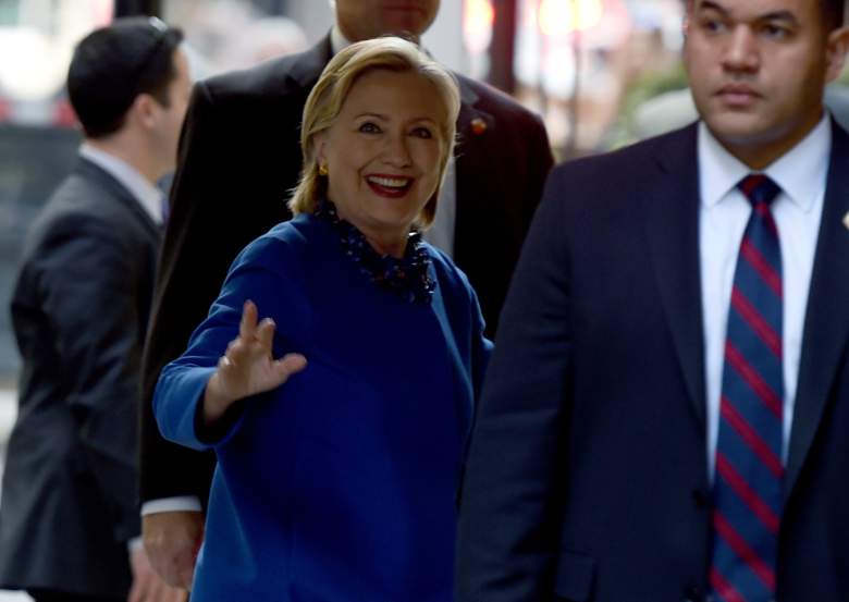 US Democratic presidential nominee Hillary Clinton arrives for a Hillary Victory Fund Event in New York on October 6, 2016. / AFP / TIMOTHY A. CLARY        (Photo credit should read TIMOTHY A. CLARY/AFP/Getty Images)