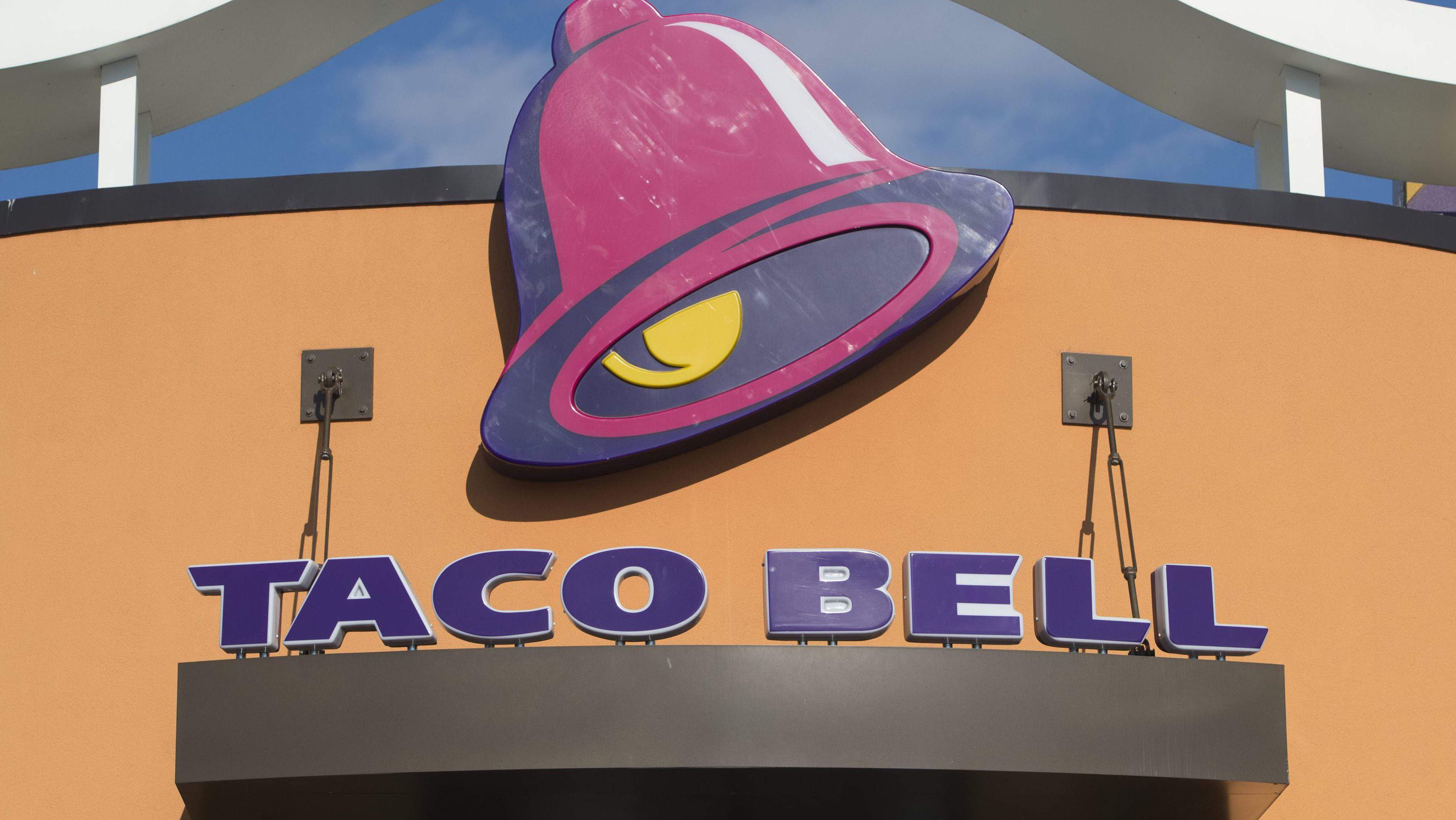 New Year’s Eve & Day 2016 Is Taco Bell Open Today?