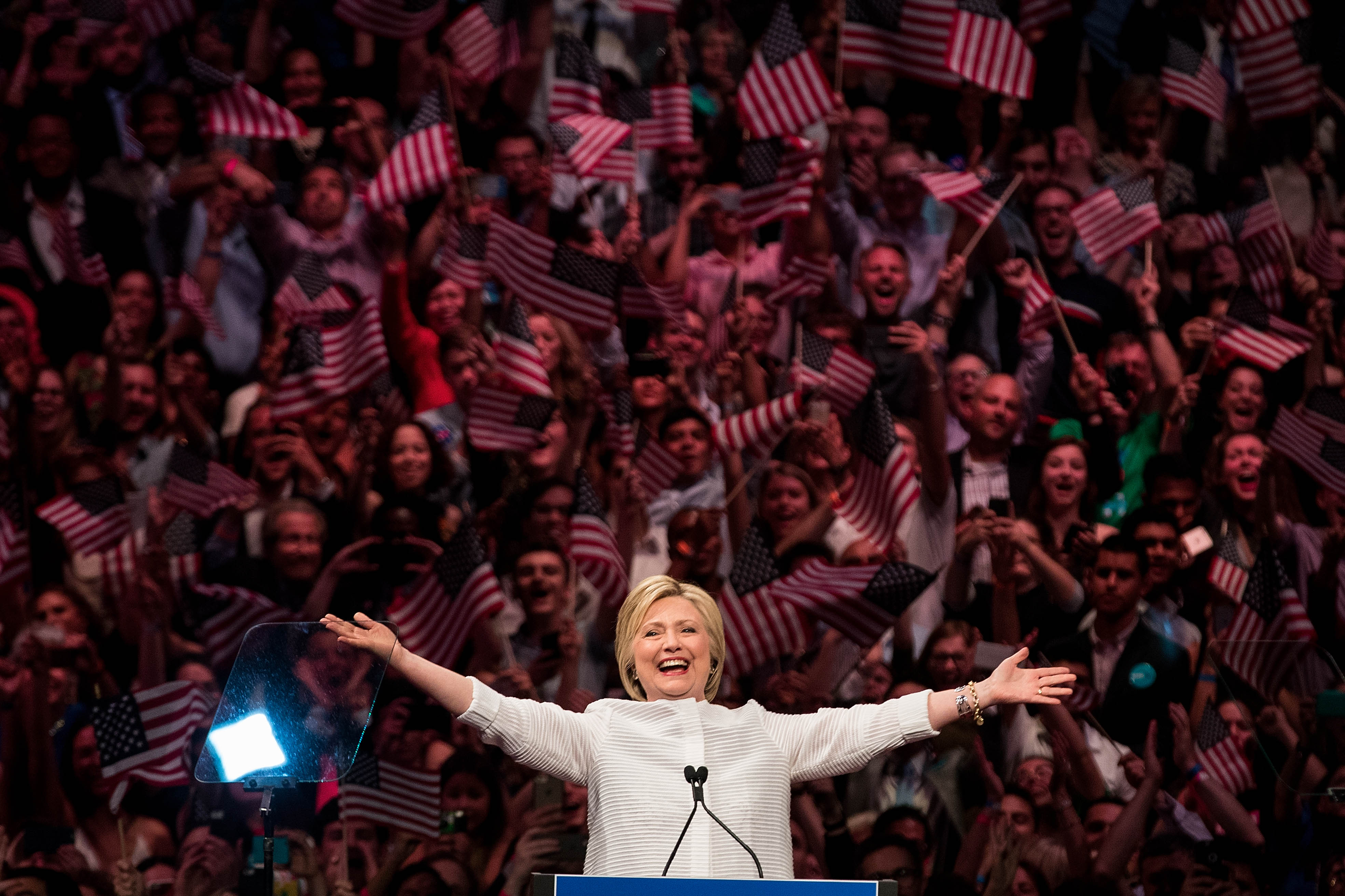 LIVE STREAM: Hillary Clinton’s Election Night Speech | Heavy.com