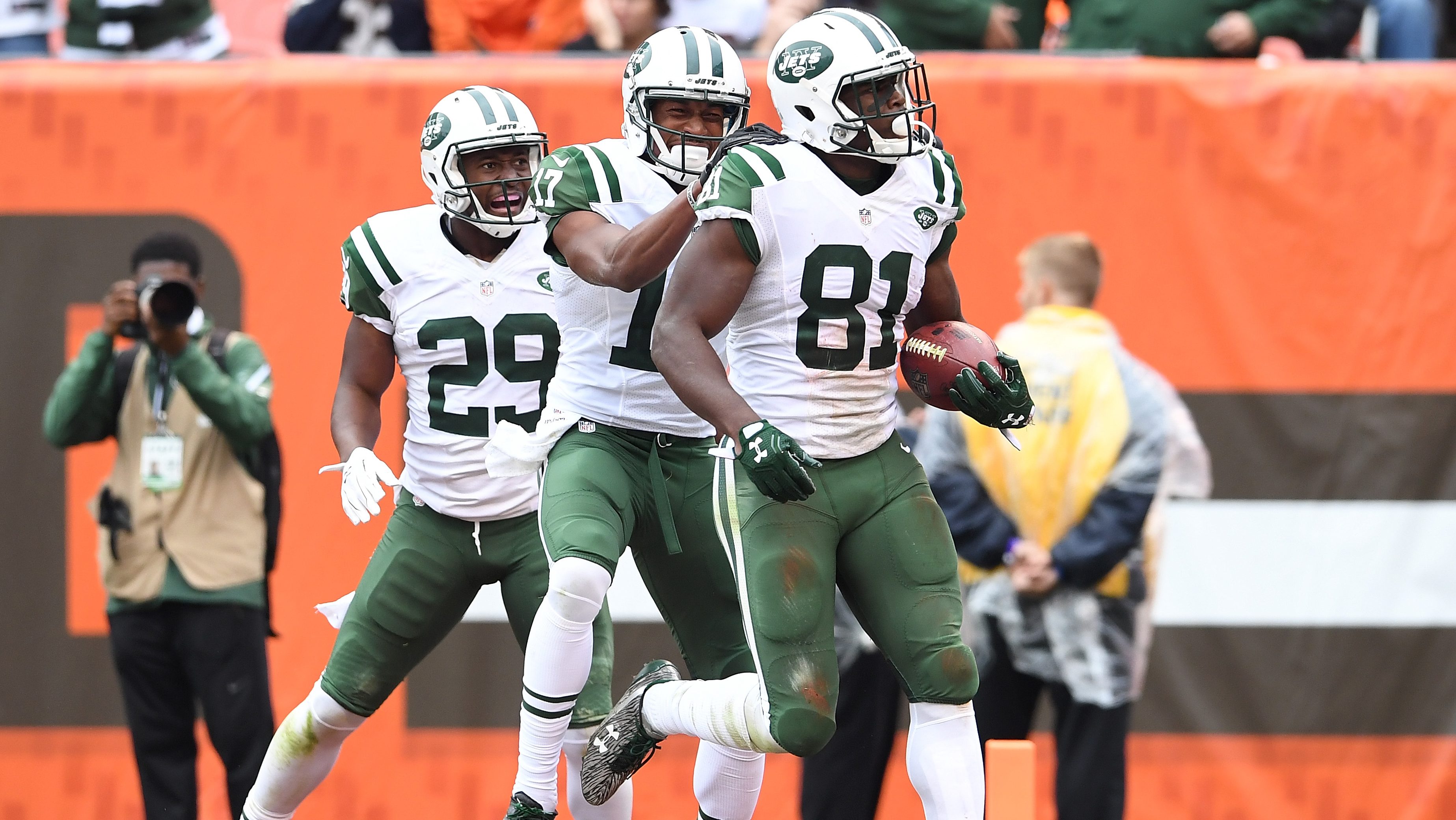 Jets vs. Dolphins Game Time, Channel, Live Stream & Odds