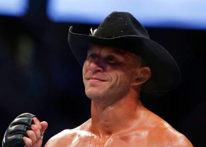 UFC 206 Holloway vs. Pettis: Live Results & Highlights