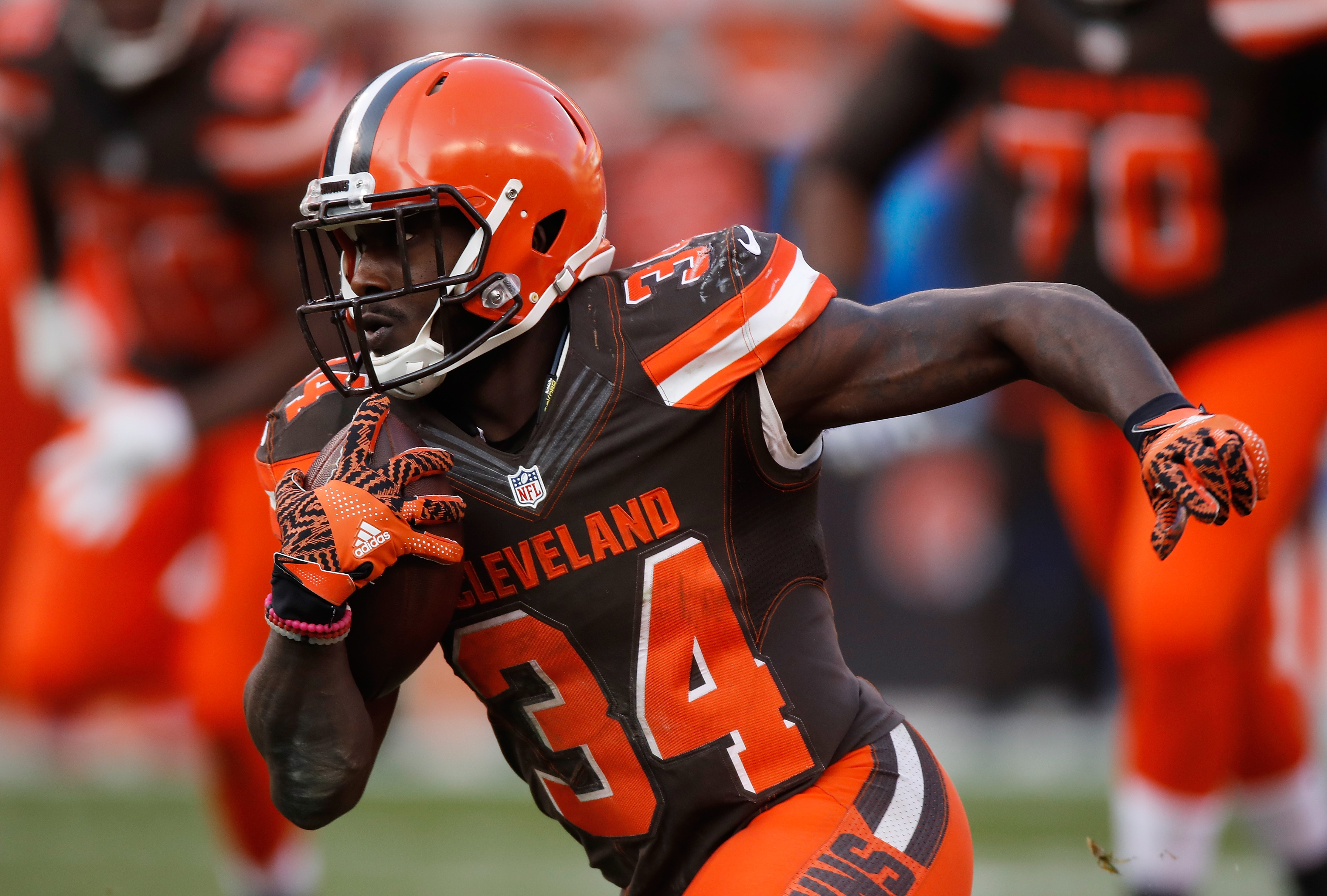 cincinnati bengals vs cleveland browns,  bengals browns point spread, bengals browns odds, bengals browns pick against the spread, over under, bengals browns prediction, latest, vegas line, bengals browns favored, today, point total