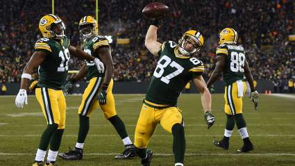 NFL DraftKings Week 17: Optimal Lineup Picks & Advice