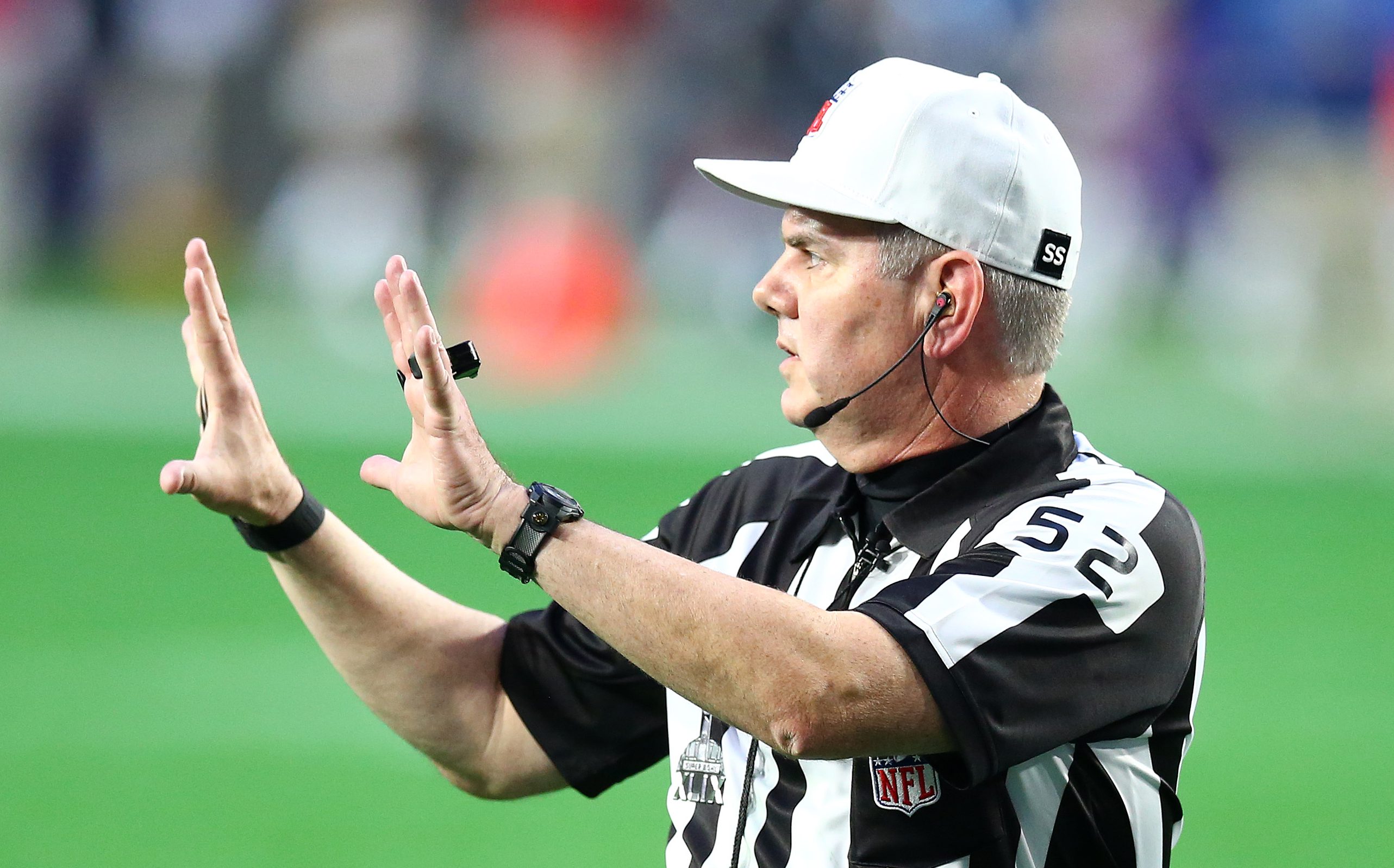 Who Is the Referee for the PackersFalcons NFC Championship?