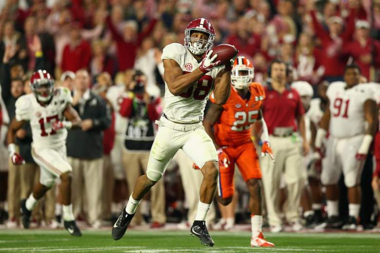Alabama TE O.J. Howard has been a big part of the Crimson Tide's offense. Where will he be selected in the NFL Draft? (Getty)