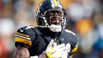 Antonio Brown Locker Room Video: Was He Paid By Facebook?