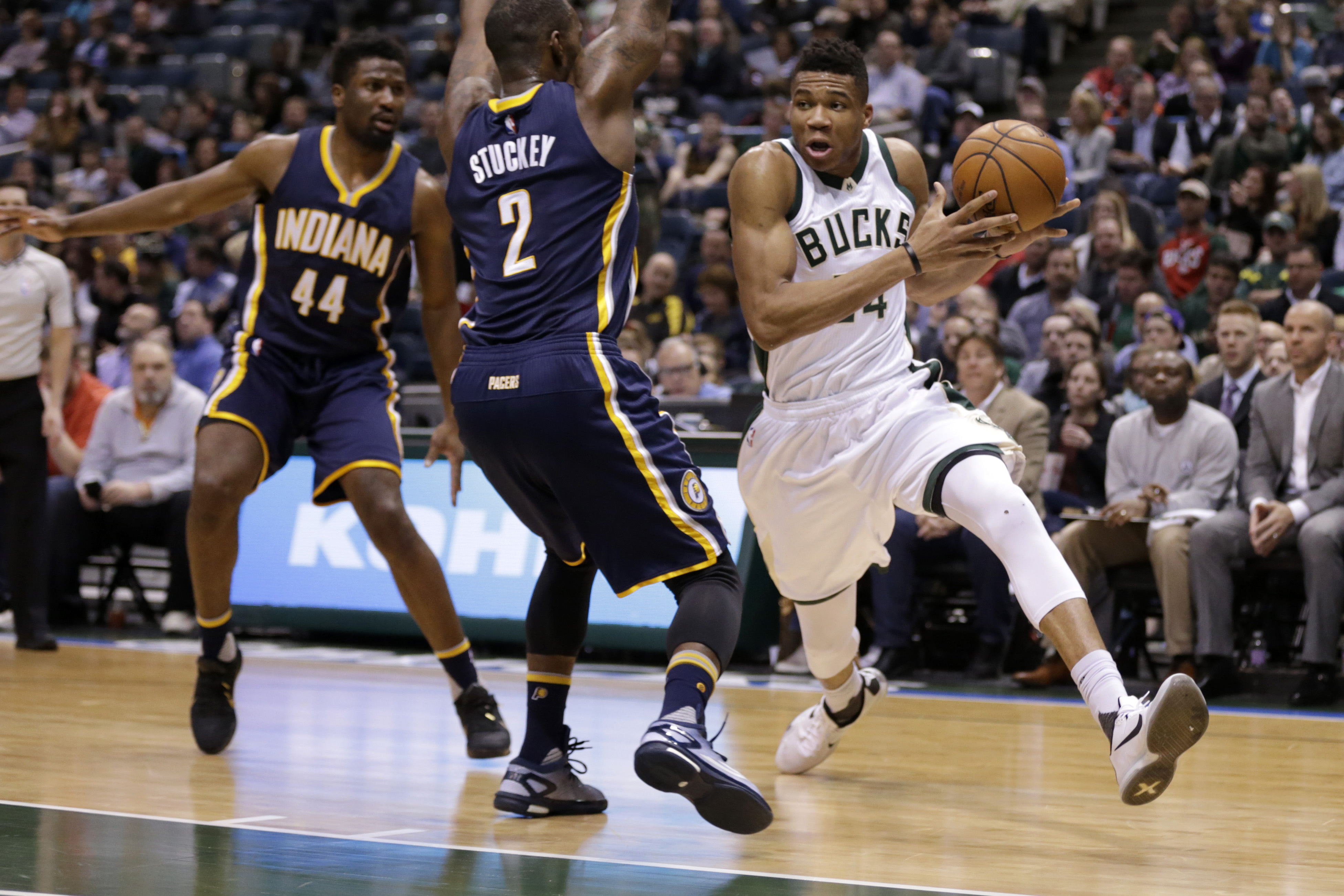 giannis-antetokounmpo-5-fast-facts-you-need-to-know