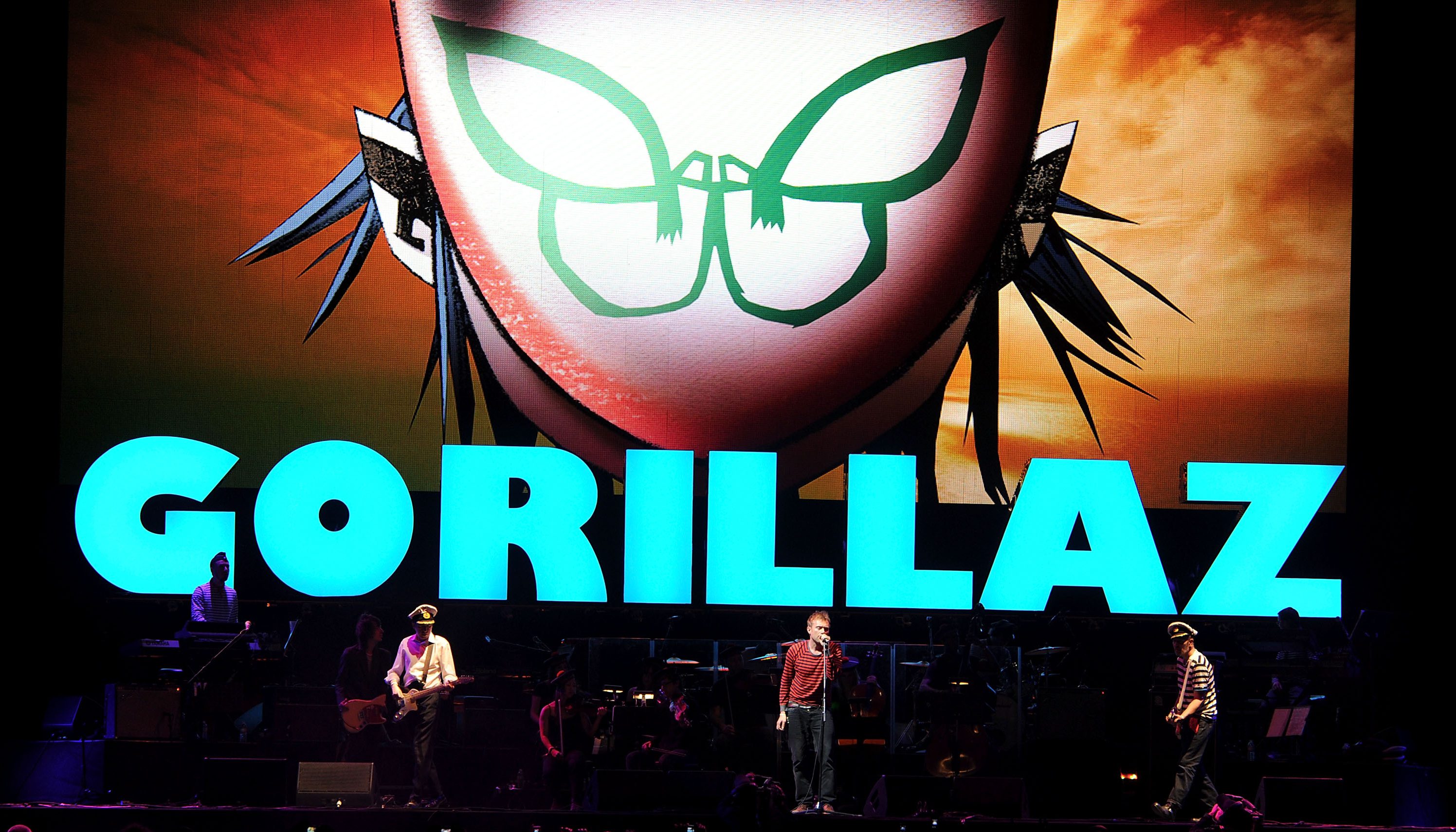 Gorillaz Vs Donald Trump 5 Fast Facts You Need To Know Heavy Com - hallelujah money gorillaz roblox id