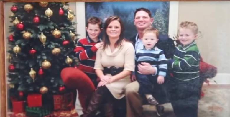 Wendy Jones and AJ Styles celebrate Christmas with threir three children. (YouTube/Impact Wrestling)