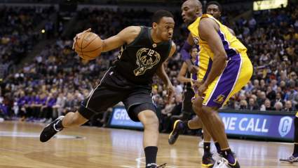 Jabari Parker Injures Knee: Status & Update