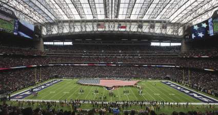 Super Bowl 2017: Roof Closed for Falcons-Patriots Game
