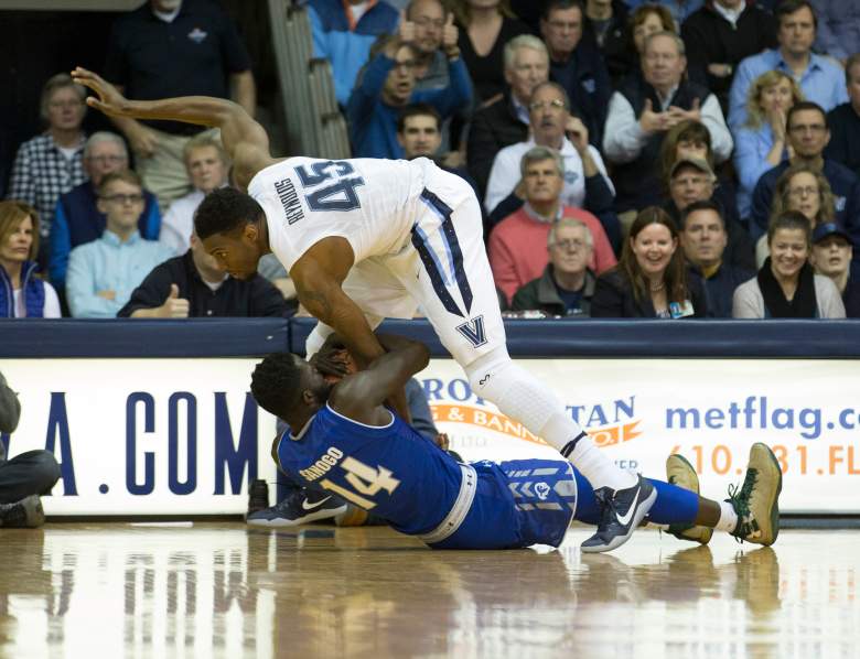Darryl Reynolds of the Villanova Wildcats and Ismael Sanogo of the Seton Hall Pirates fight for a loose ball in a game January 16. (Getty)