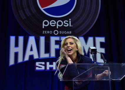 Lady Gaga, Super Bowl 51 Performer: Top 10 Best Instagram Photos