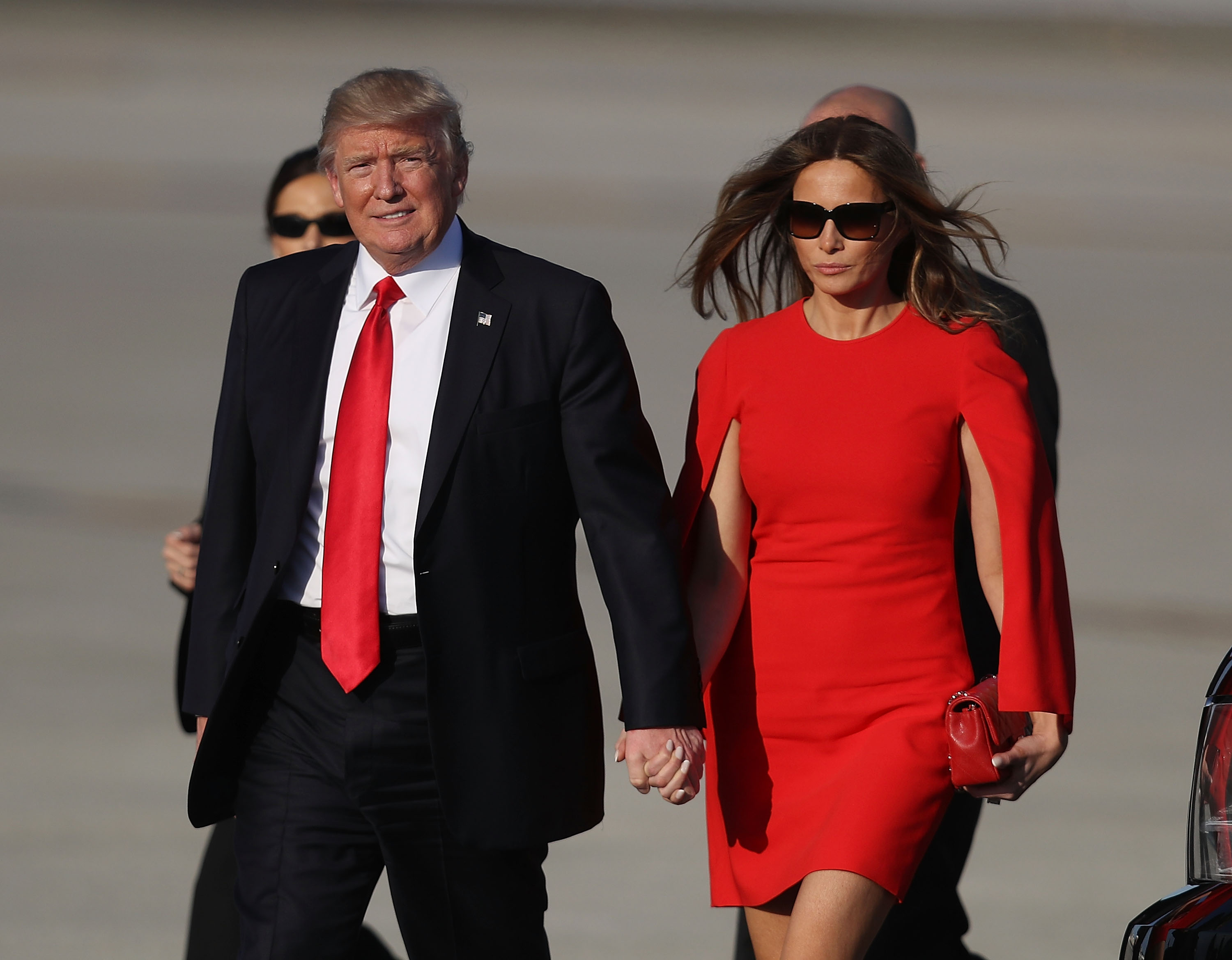 PHOTOS: Donald & Melania Trump Mar-a-Lago Vacation | Heavy.com