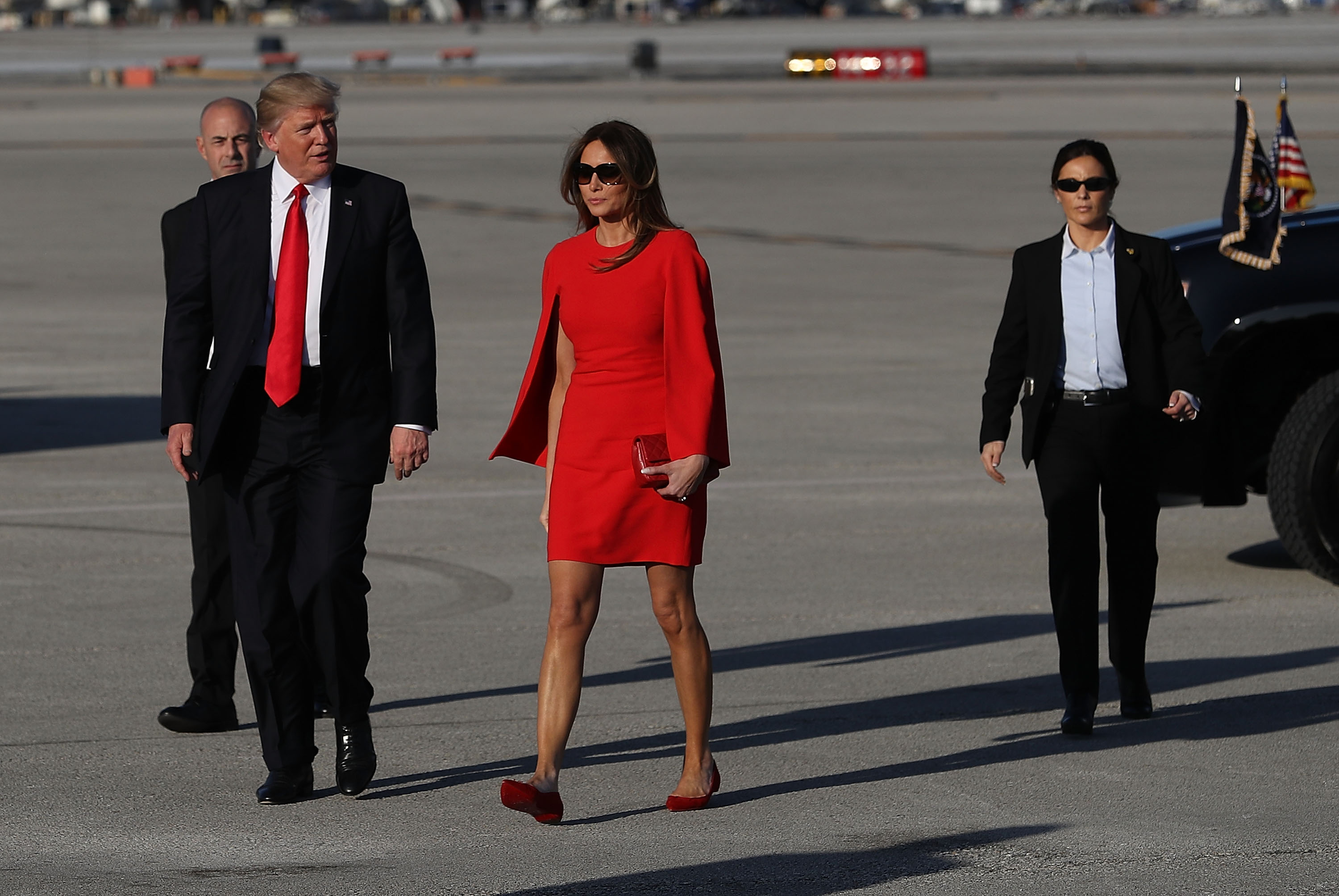 PHOTOS: Donald & Melania Trump Mar-a-Lago Vacation | Heavy.com