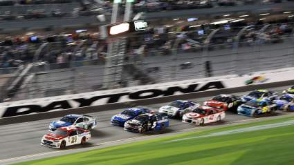 Daytona 500 2017: Odds, Starting Lineup & Prediction