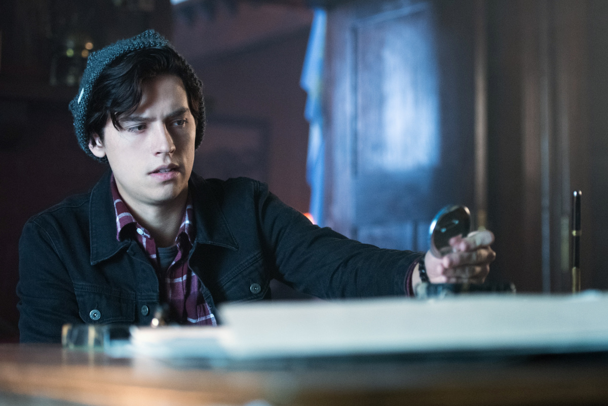 Cole Sprouse As Jughead On ‘riverdale 5 Fast Facts