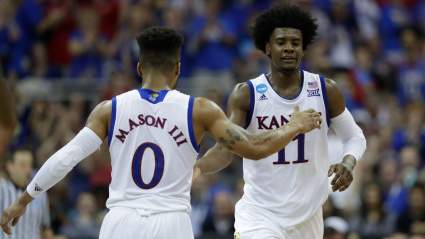 Kansas vs. Oregon: How to Watch Elite Eight Game Online