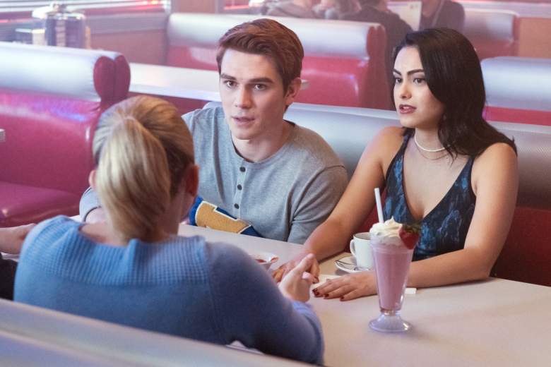 Riverdale Episode 8, Riverdale tonight, Riverdale The Outsiders, Riverdale spoilers