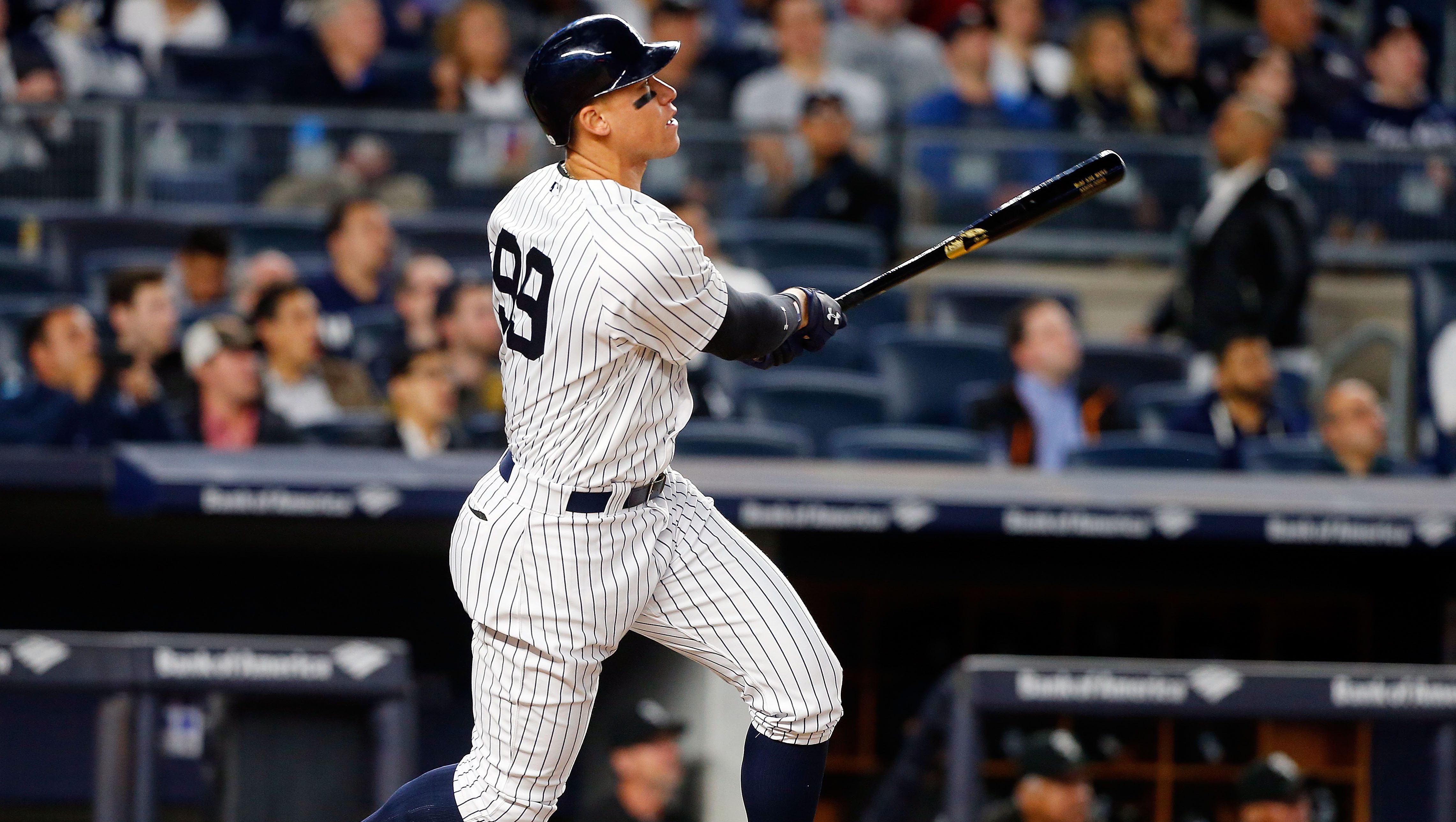 Aaron Judge Hits Another Home Run, Leads Majors