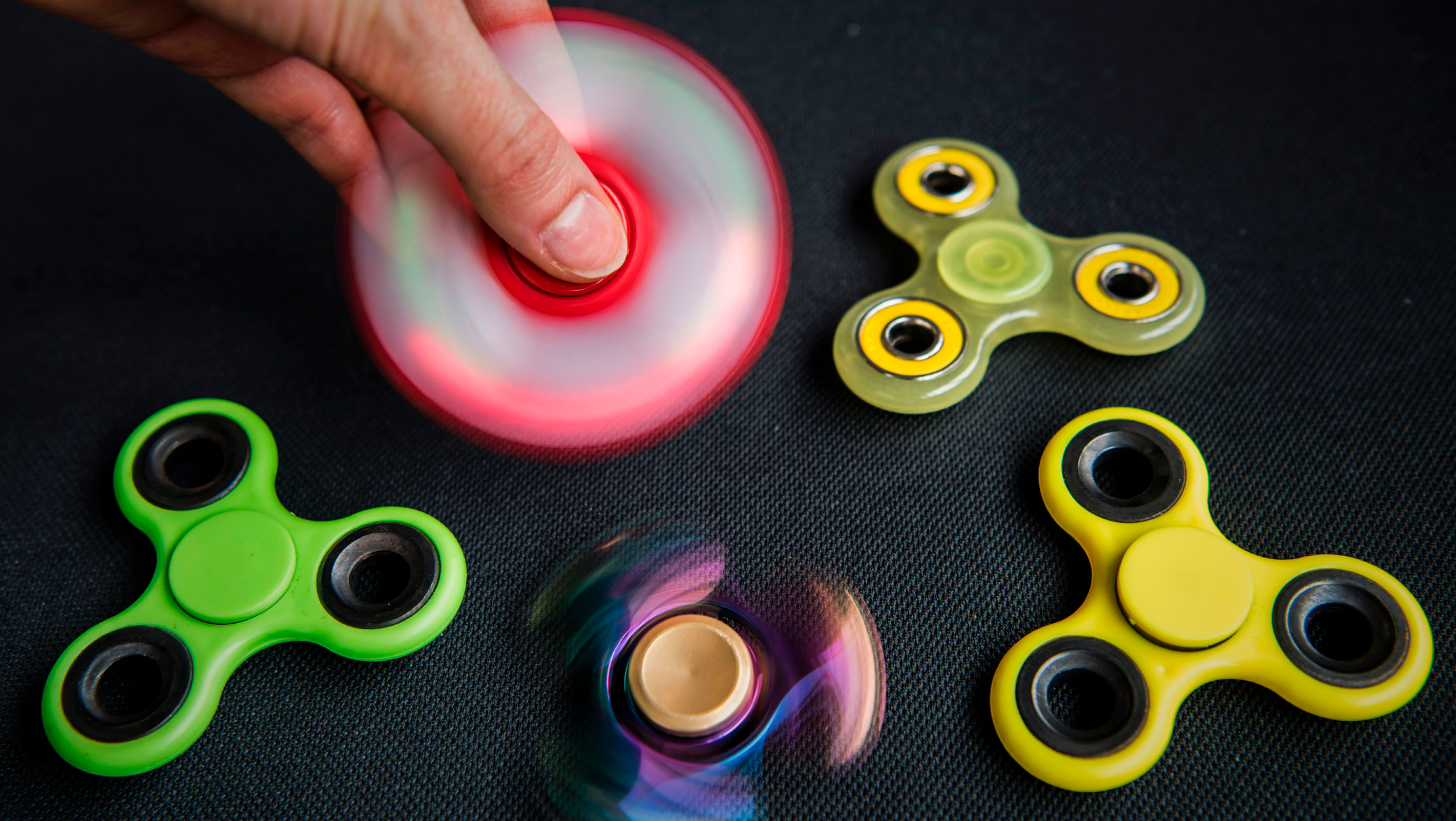 14 Best Fidget Spinners (2020) | Heavy.com - I Will Be Around The Spinners